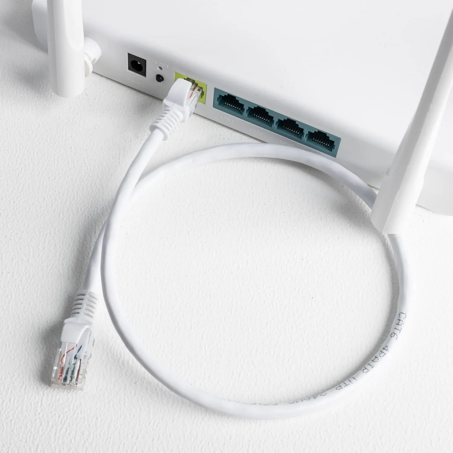 Gizzu Cat6 UTP Fly Lead Ethernet Network Cable 1m - White - Image 3