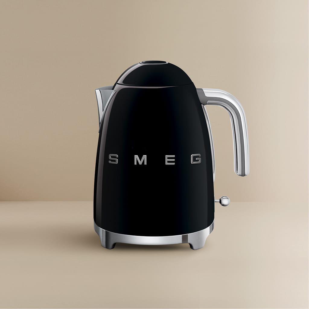 SMEG ELECTRIC KETTLE KLF03 | Giovision