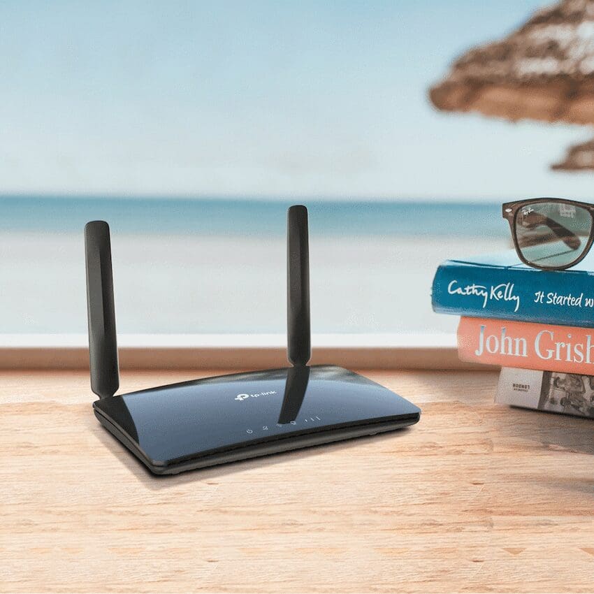 TP-LINK Archer MR400 AC1200 Wireless Dual-Band 4G LTE Router - Image 2