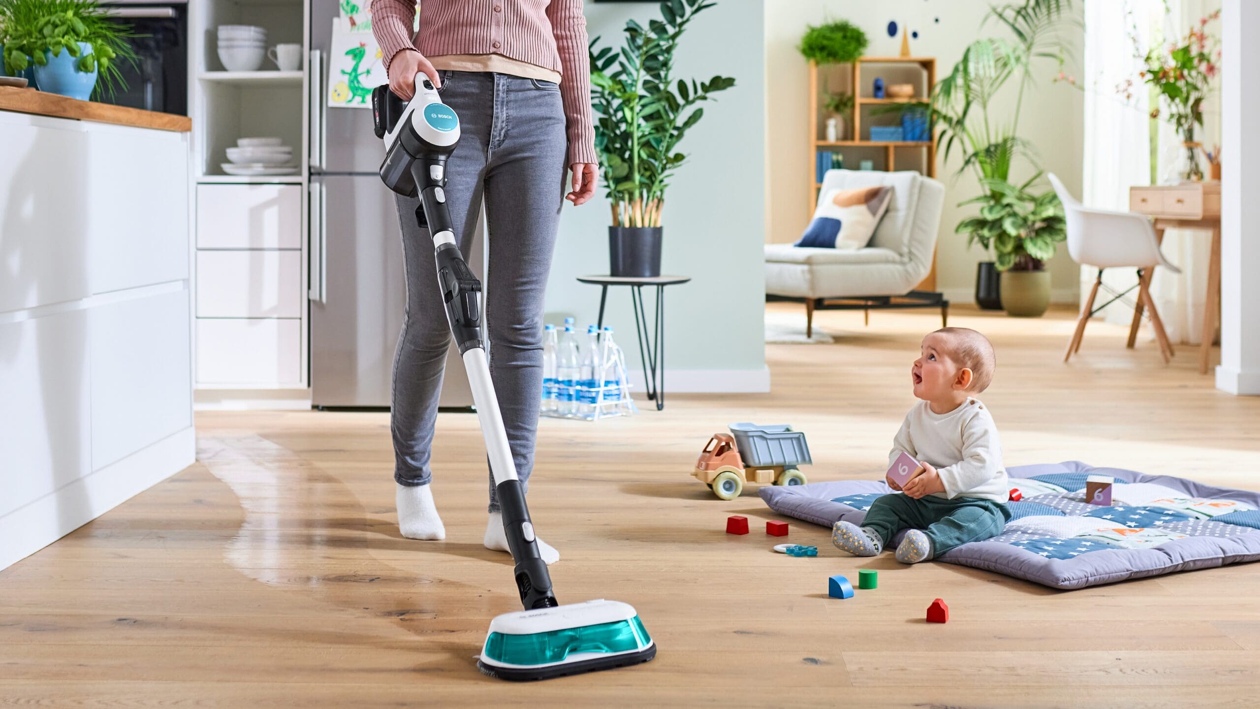 Bosch BCS71HYG1 Rechargeable 2 in 1 Vacuum and Mop Unlimited 7 ProHygienic Aqua White