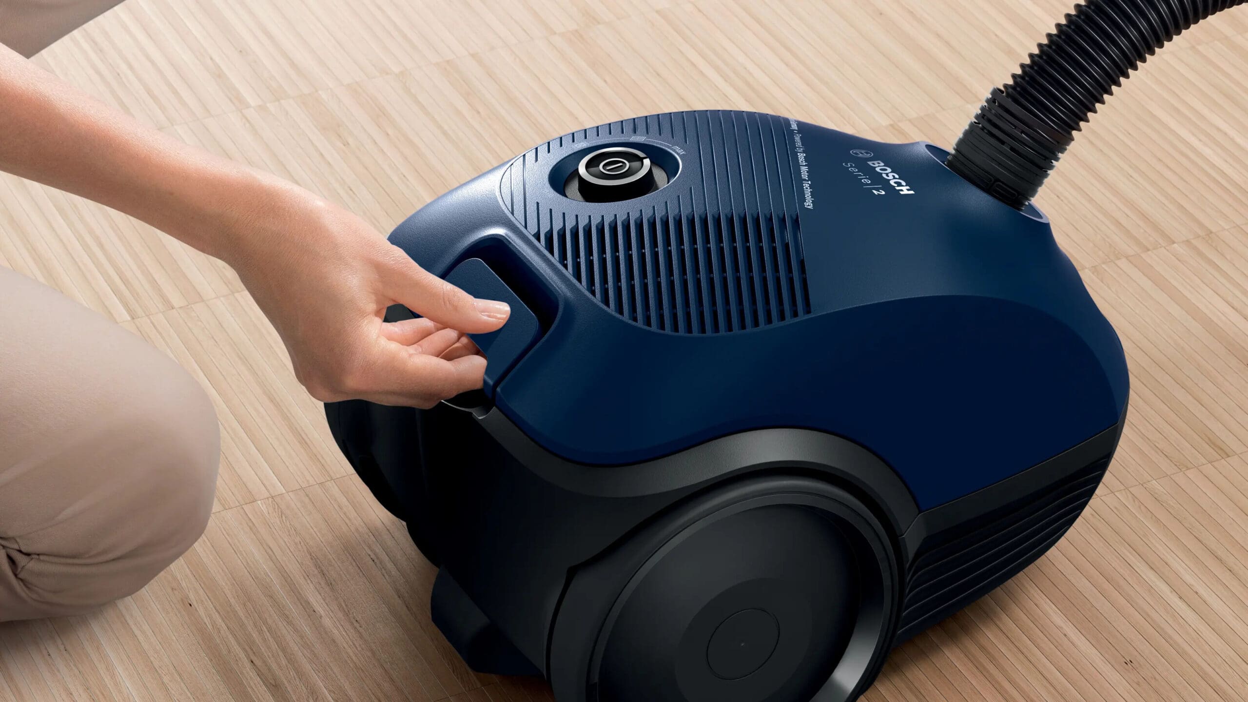 Bosch BGBS2BU1T Serie 2 Blue Bagged Vacuum Cleaner - Image 6