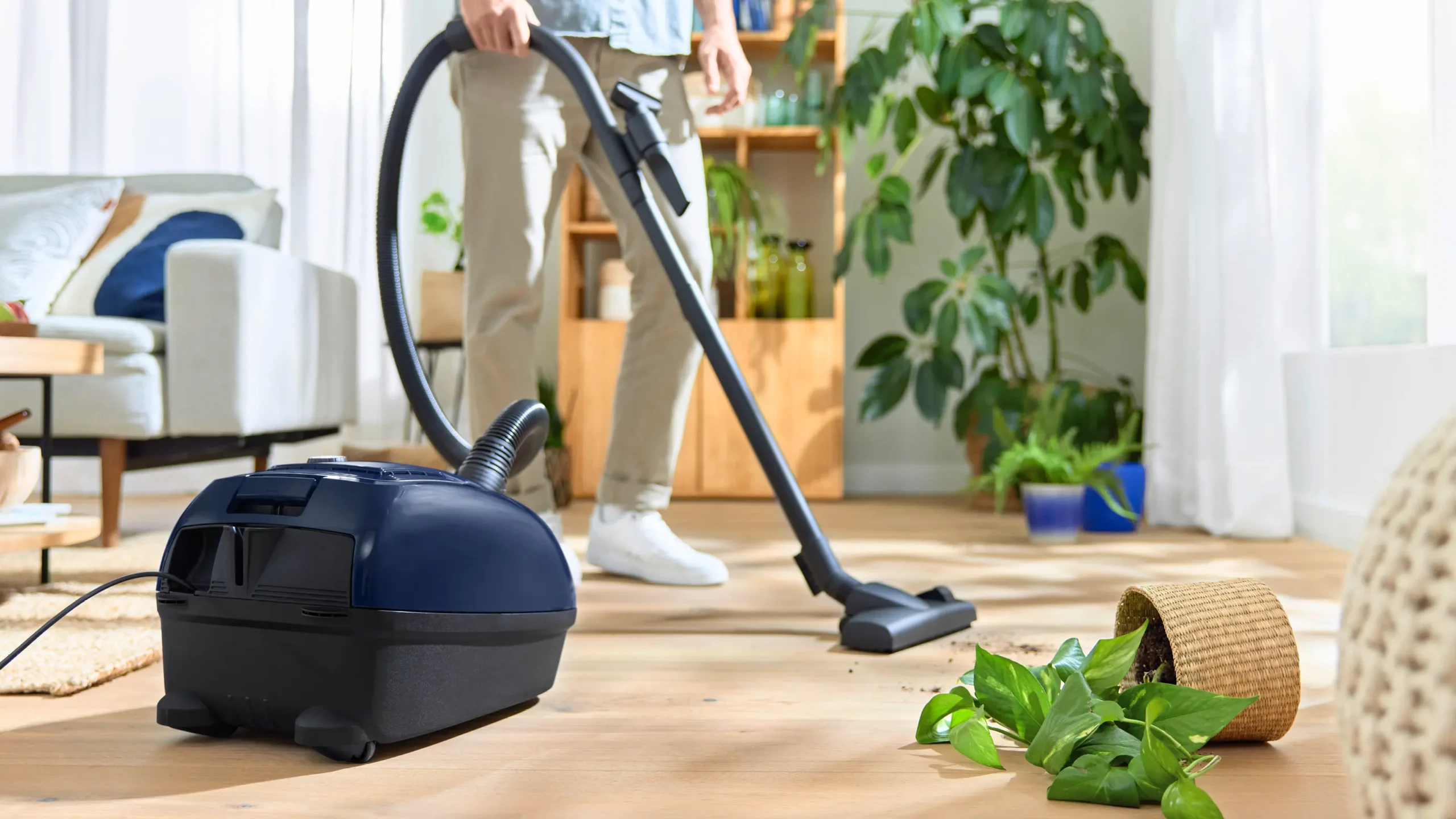 Bosch Appliances BGL38WBU3H Series 4 Bagged Vacuum Cleaner - Image 5