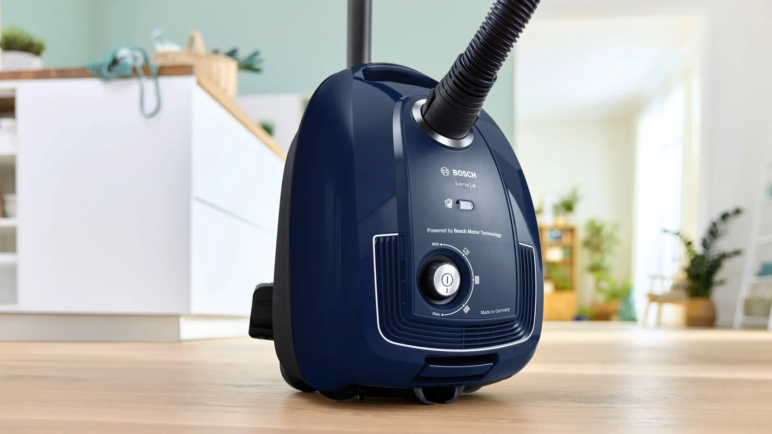 Bosch Appliances BGL38WBU3H Series 4 Bagged Vacuum Cleaner - Image 8