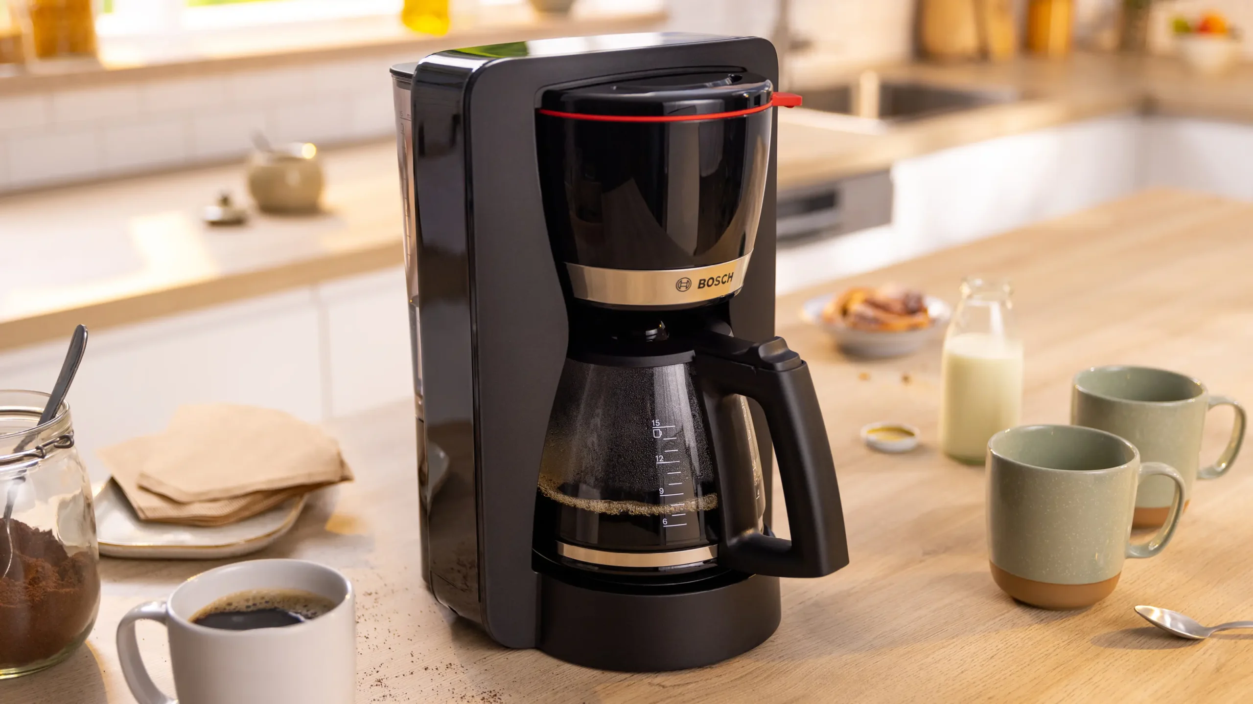 Bosch TKA4M233 My Moment 1200W Coffee Maker Black - Image 4
