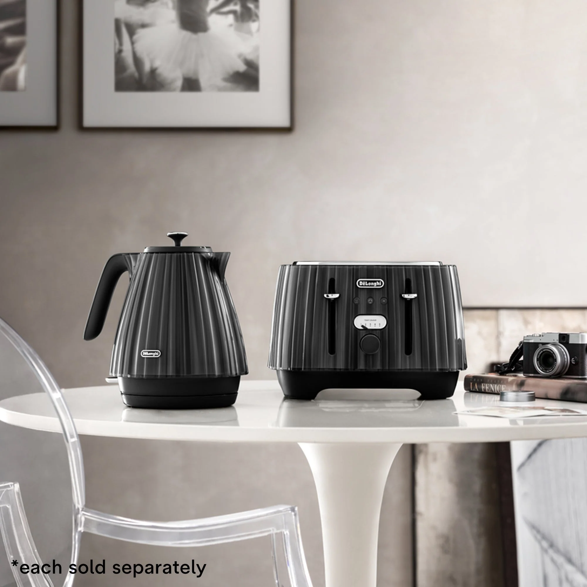 Delonghi CTD4003.BK Furnace Black Ballerina 4 Slice Toaster - Image 4