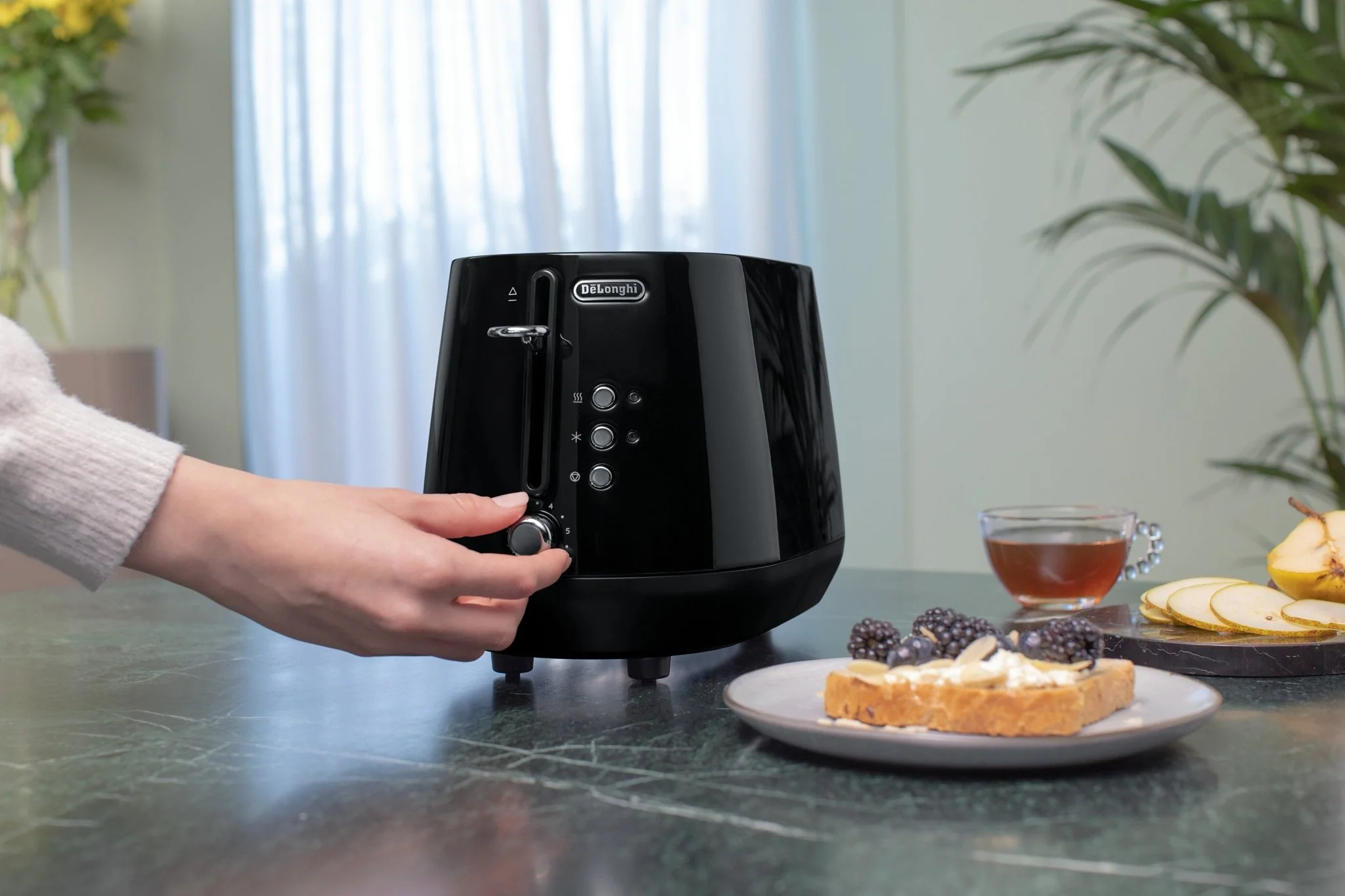 Delonghi CTY2103.BK Eclettica 2 Slice Toaster Black - Image 5