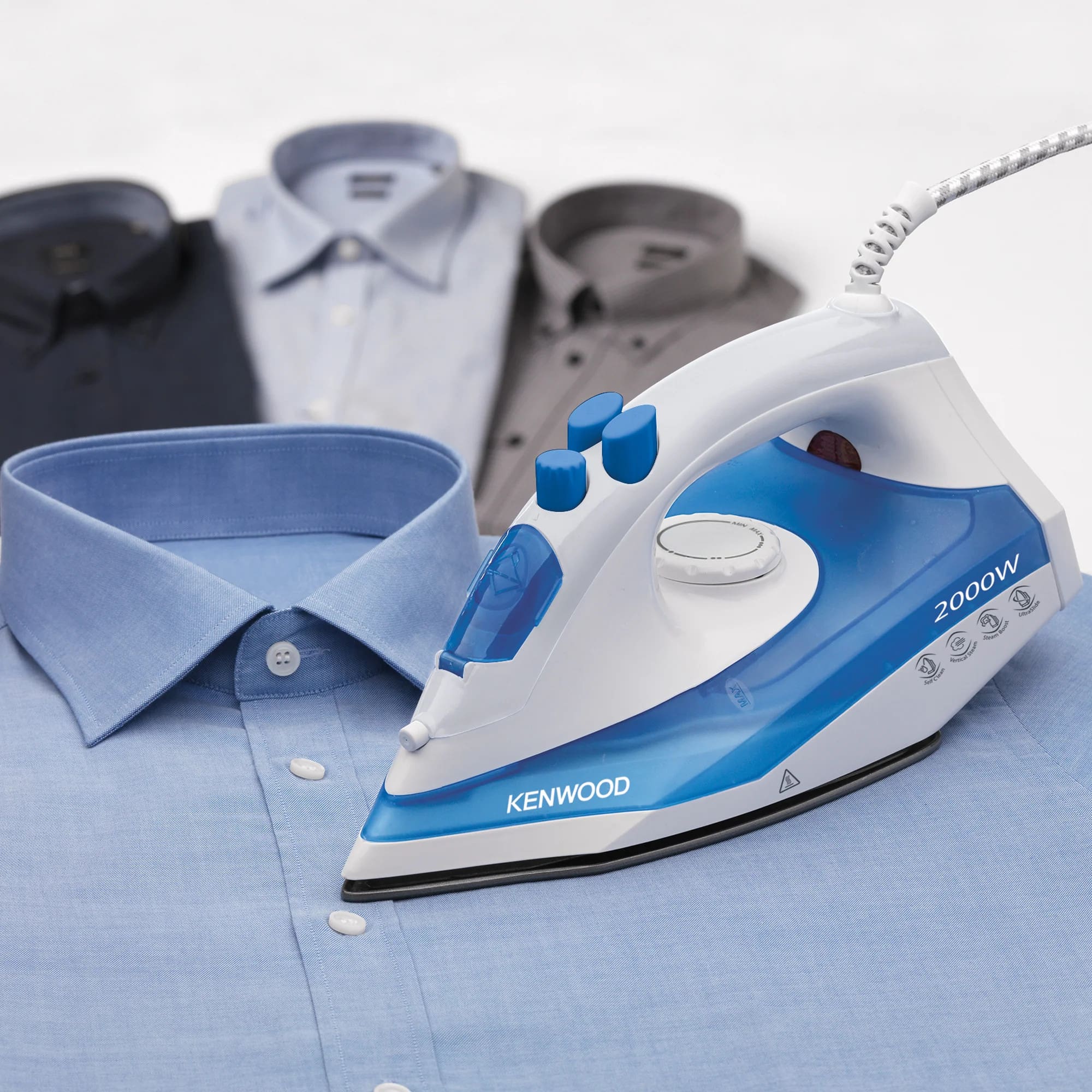 Kenwood STP42.000WB Blue Steam Iron - Image 4